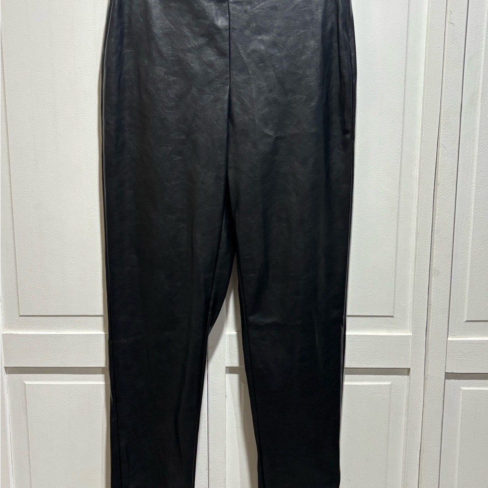 Old Navy Women’s Black Faux Leather Pants Size 4 Ultra High Rise Skinny Mom Pant
